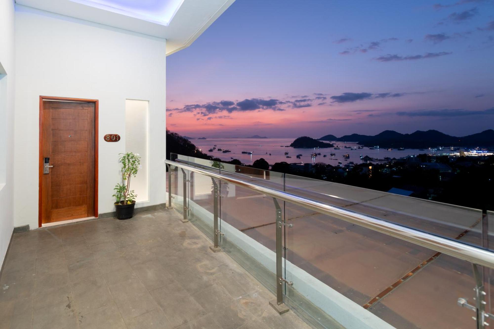 Zasgo Hotel Labuan Bajo Extérieur photo