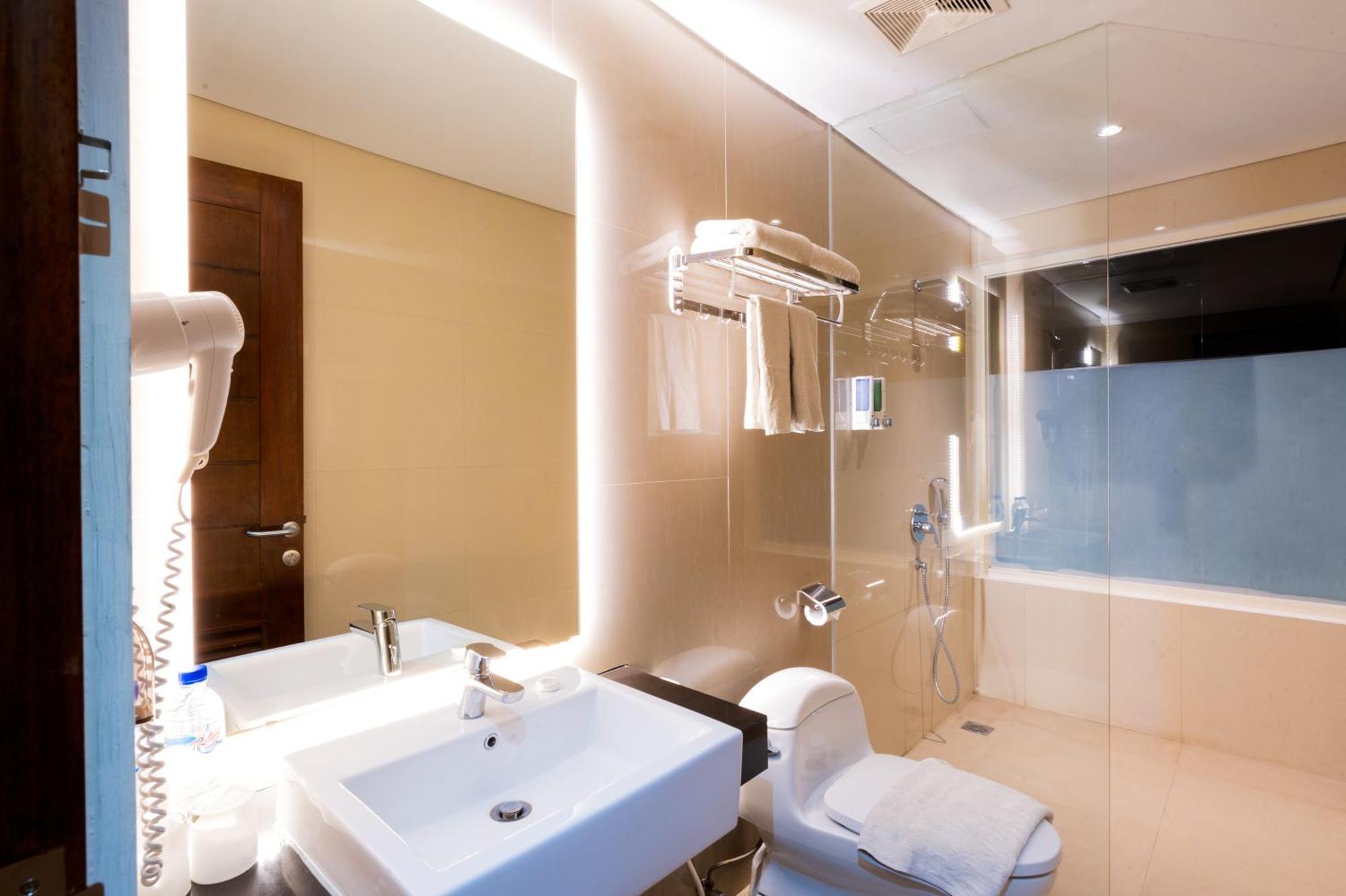 Zasgo Hotel Labuan Bajo Extérieur photo